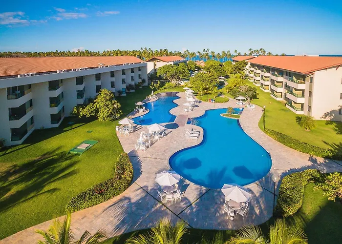 Carneiros Beach Resort